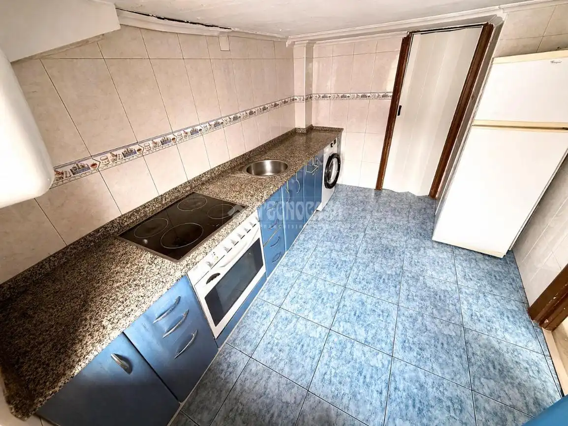 Cocina de Piso en venta en Santander con Amueblado y Balcón