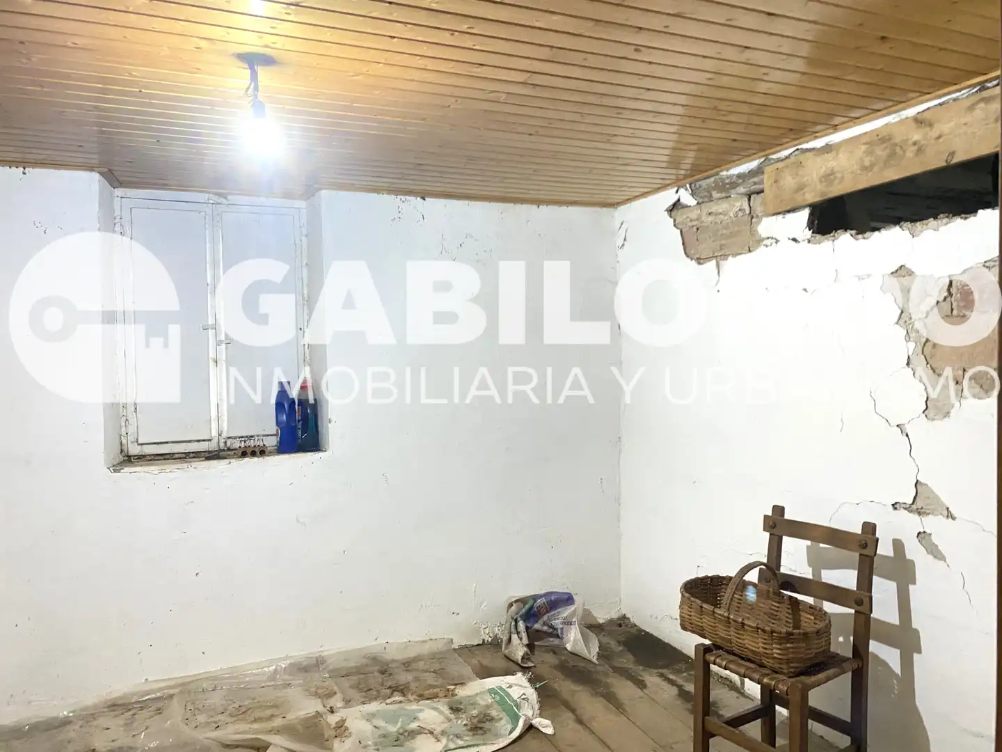 Casa adosada en venta en Elgoibar con Jardín privado, Trastero y Horno