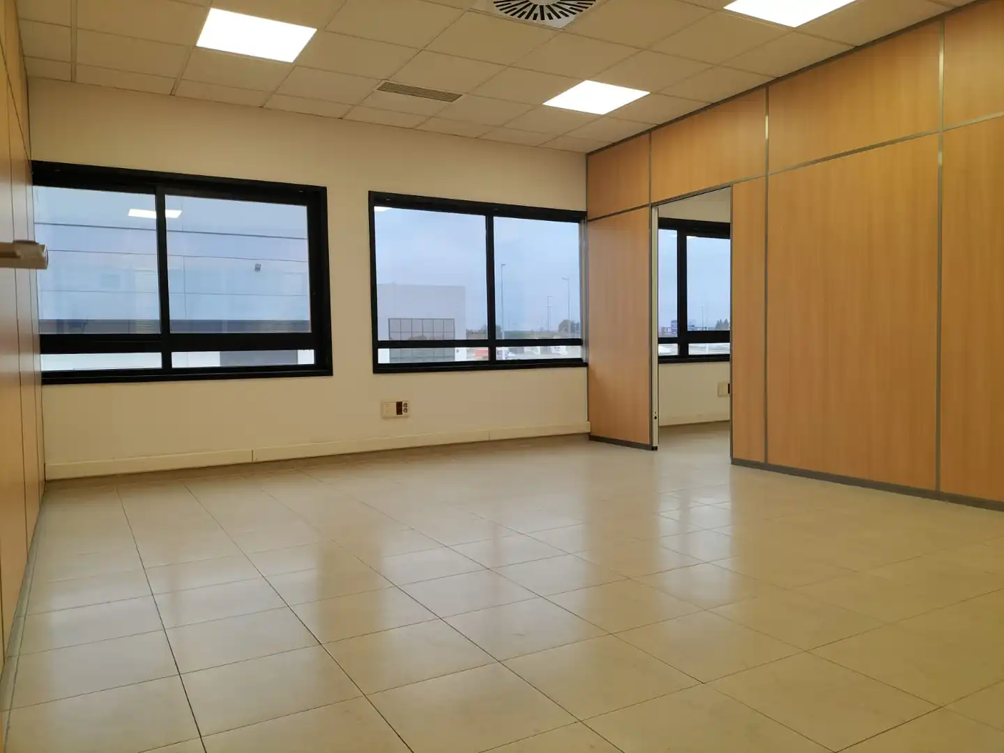 Office space to rent in Calle Pouet de Conselo 9, imagen 25