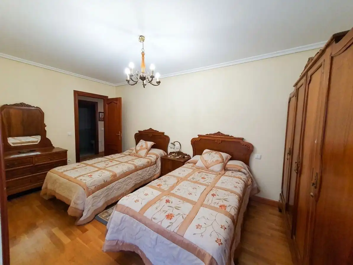 Schlafzimmer von Wohnung zum Verkauf in Grado mit Heizung, Terrasse und Abstellraum