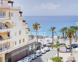 Vista exterior de Apartament en venda en Almuñécar amb Terrassa i Balcó