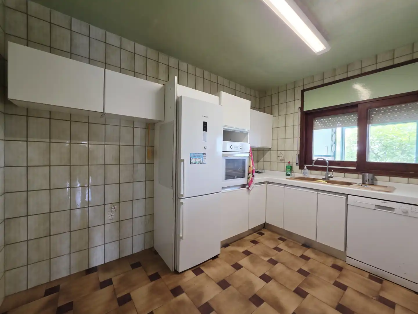 Cocina de Casa o chalet en venta en Sant Cugat Sesgarrigues con Calefacción, Terraza y Amueblado