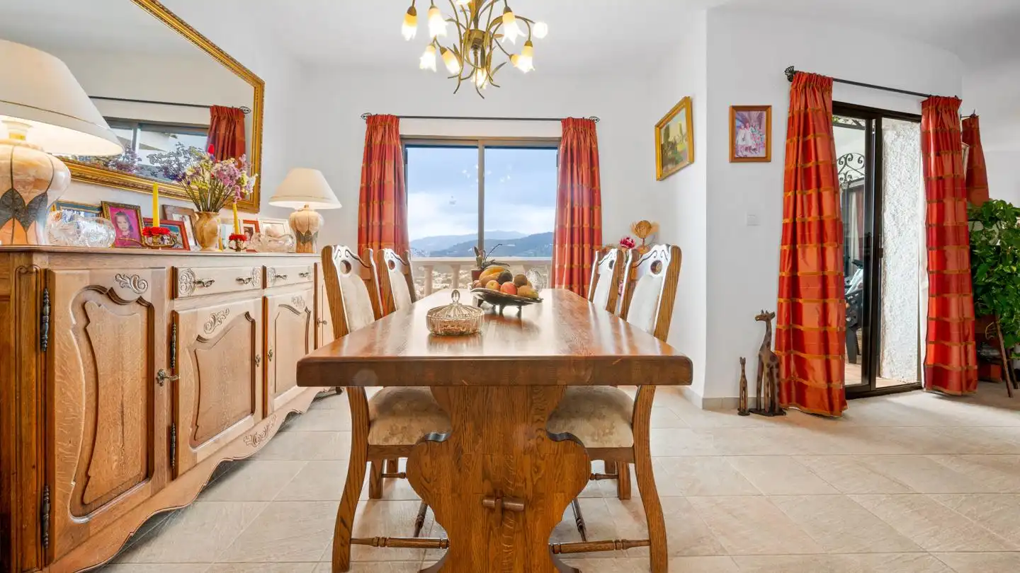 Dining room of Houses for sale in Almuñécar  with Air Conditioner, Private garden and Terrace