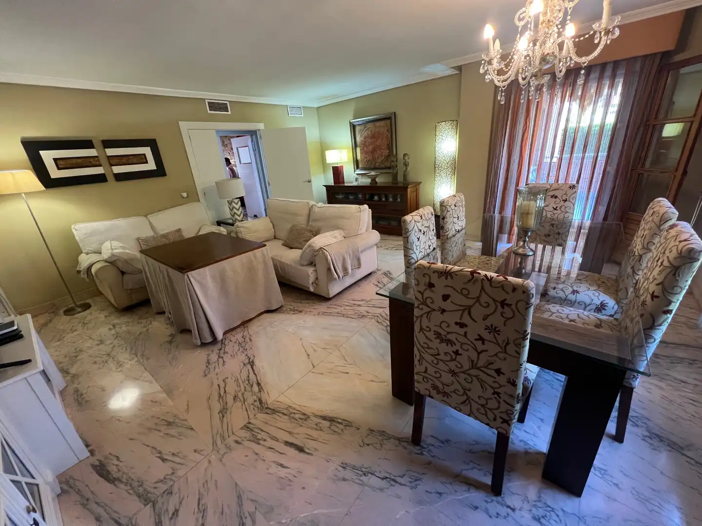 Sala de estar de Piso en venta en Jaén con Aire acondicionado, Calefacción y Trastero
