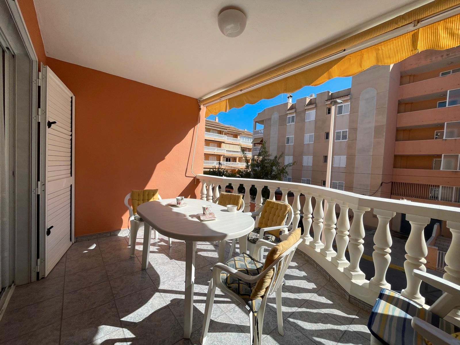Terrassa de Apartament en venda en Moncofa amb Moblat i Forn