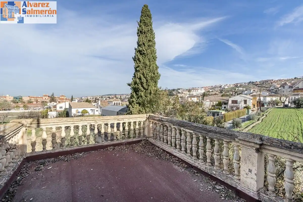 Country homes for sale in Calle CAJAR, Barrio de la Vega