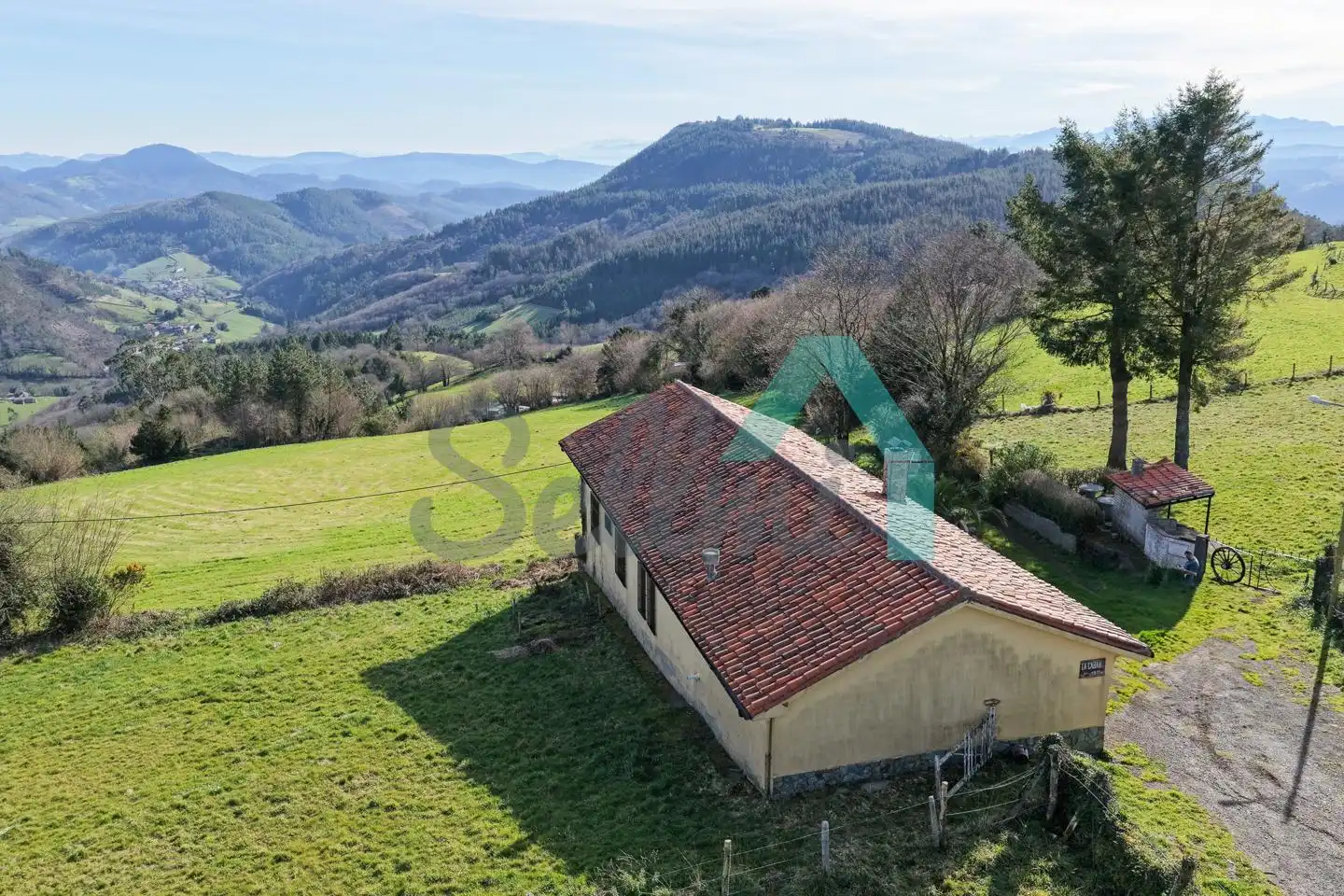 Casa con jardín en venta en Lugar Ardesaldo