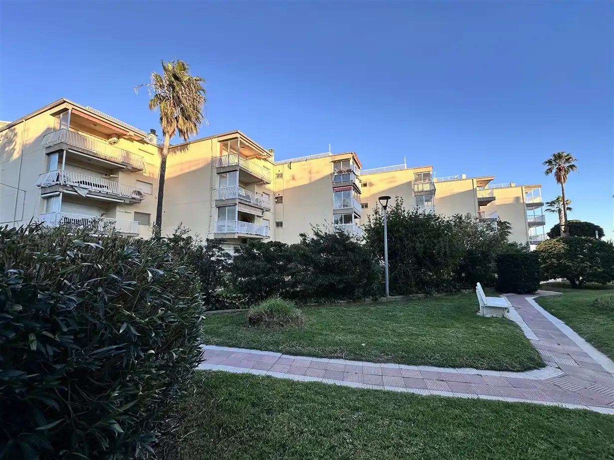 Apartamento de alquiler en Passeig Marítim, Port - Horta de Santa María