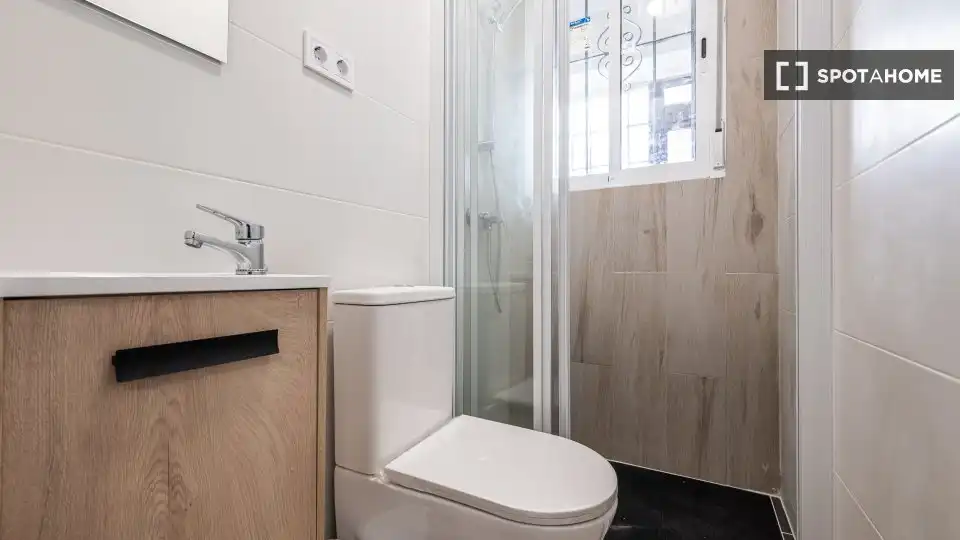 Flat for rent in Puerta del Ángel