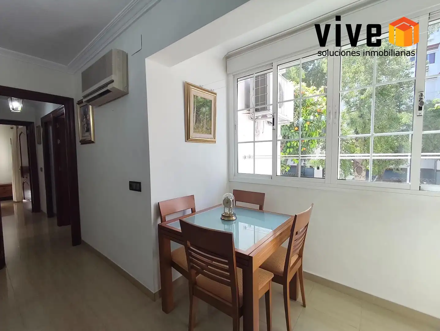Dining room of Flat for sale in Sevilla  with Air Conditioner
