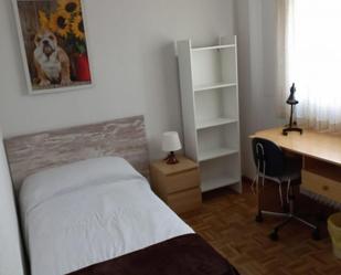 Bedroom of Apartment to share in  Madrid Capital  with Air Conditioner, Furnished and Oven