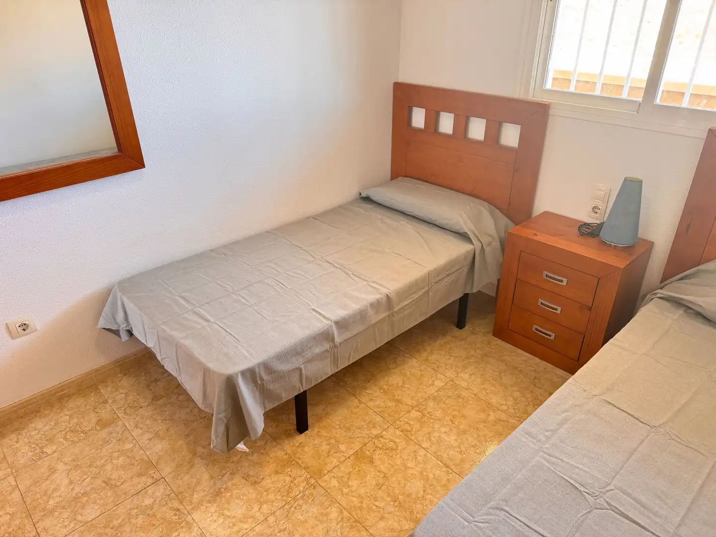 Habitación de Apartamento en venta en Roquetas de Mar con Aire acondicionado, Terraza y Amueblado