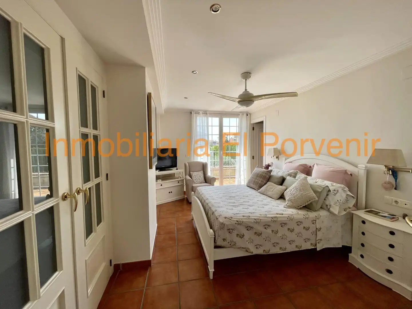 Habitación de Casa o chalet en venta en Torrent con Aire acondicionado, Calefacción y Jardín privado