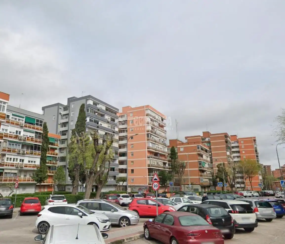 Exterior view of Garage for sale in Fuenlabrada