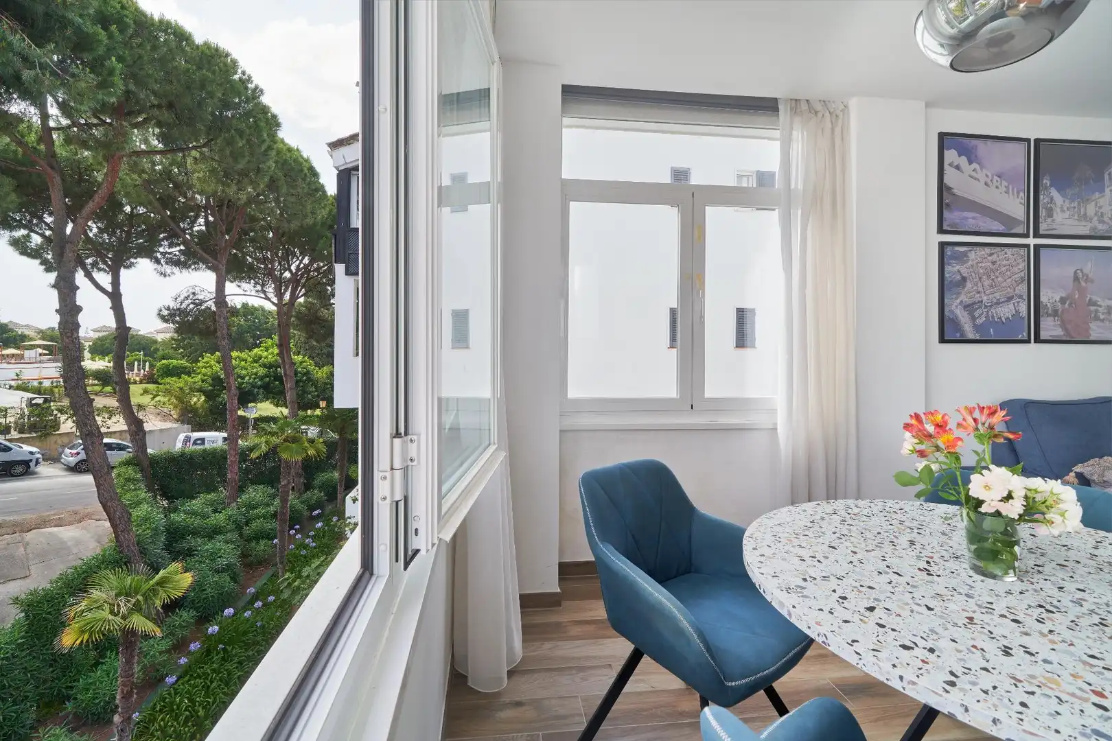 Habitación de Apartamento en venta en Marbella con Aire acondicionado, Jardín privado y Terraza