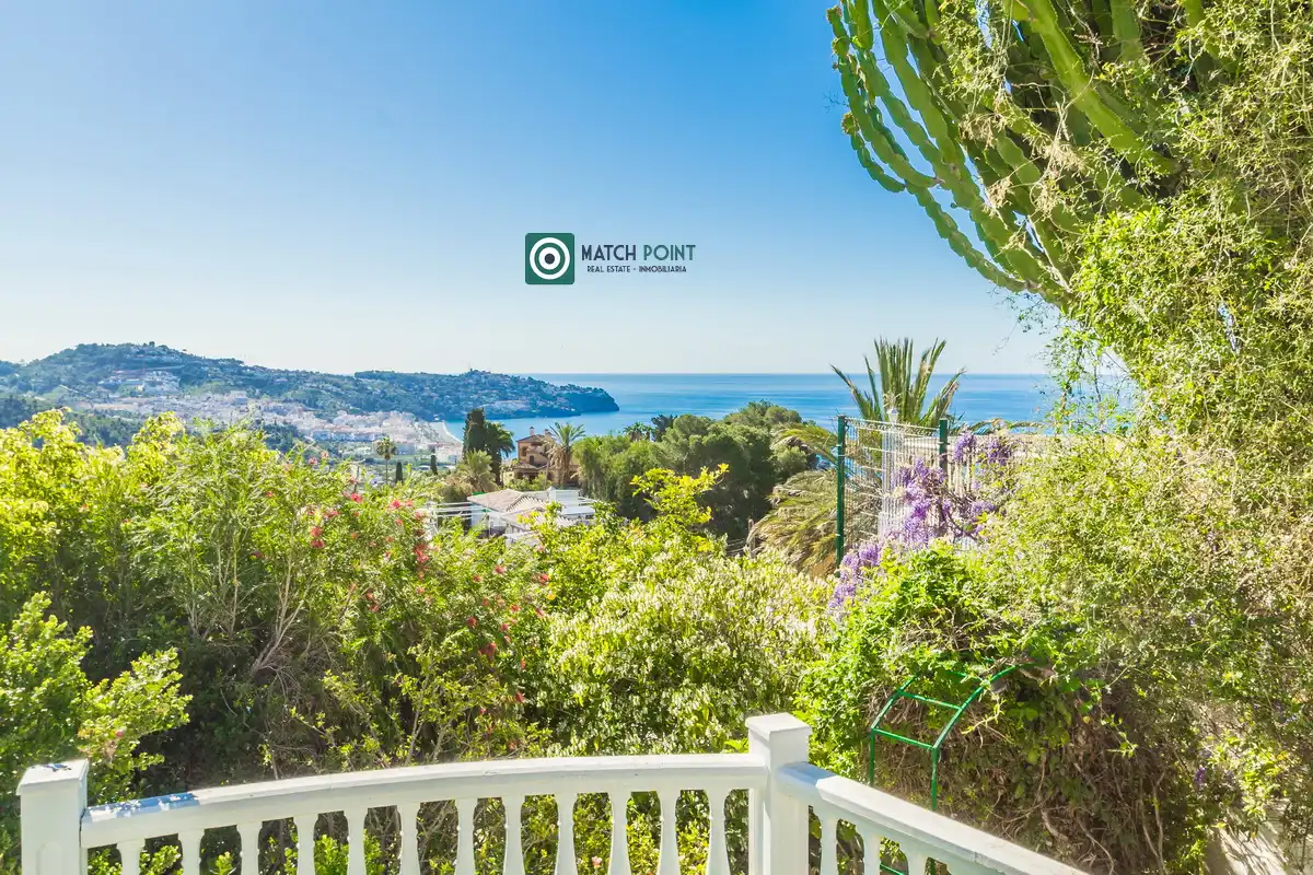 Vista exterior de Casa o chalet en venta en Almuñécar
