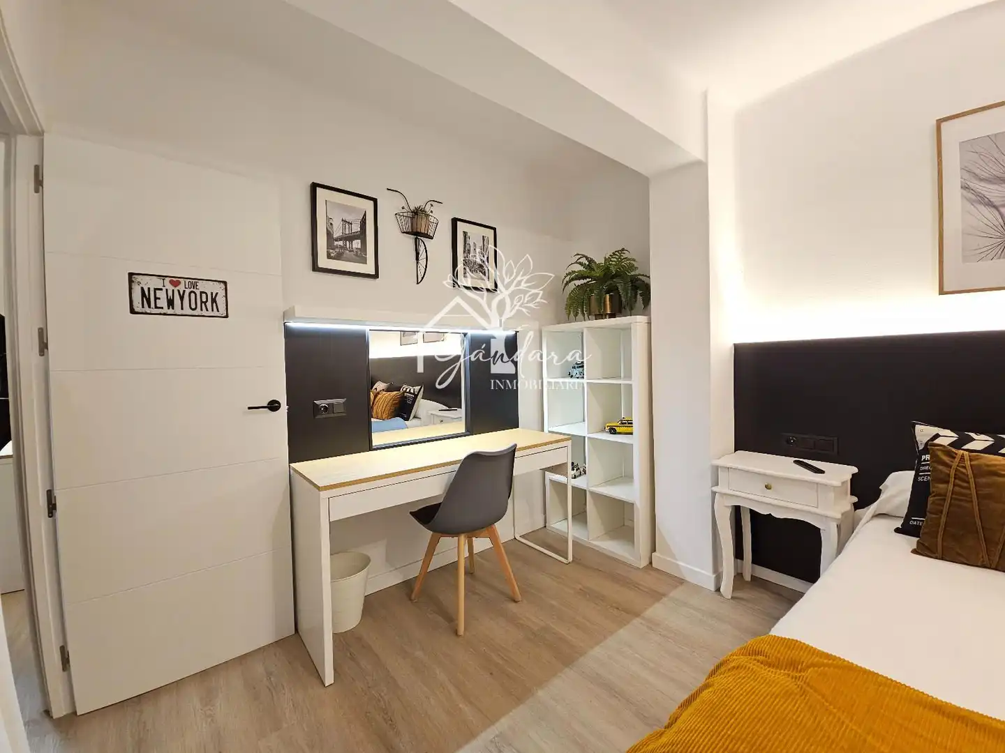 Sala de estar de Piso de alquiler en Narón con Calefacción