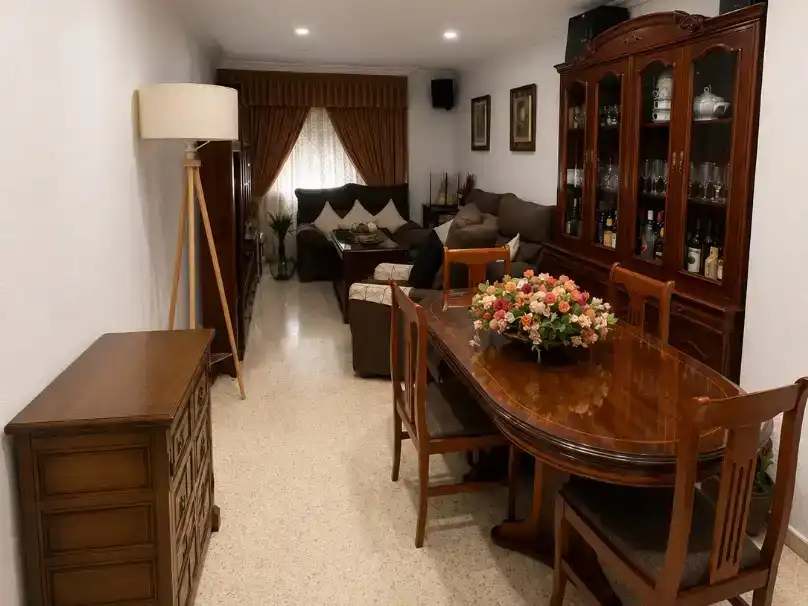 Sala d'estar de Pis en venda en La Rinconada amb Aire condicionat i Traster