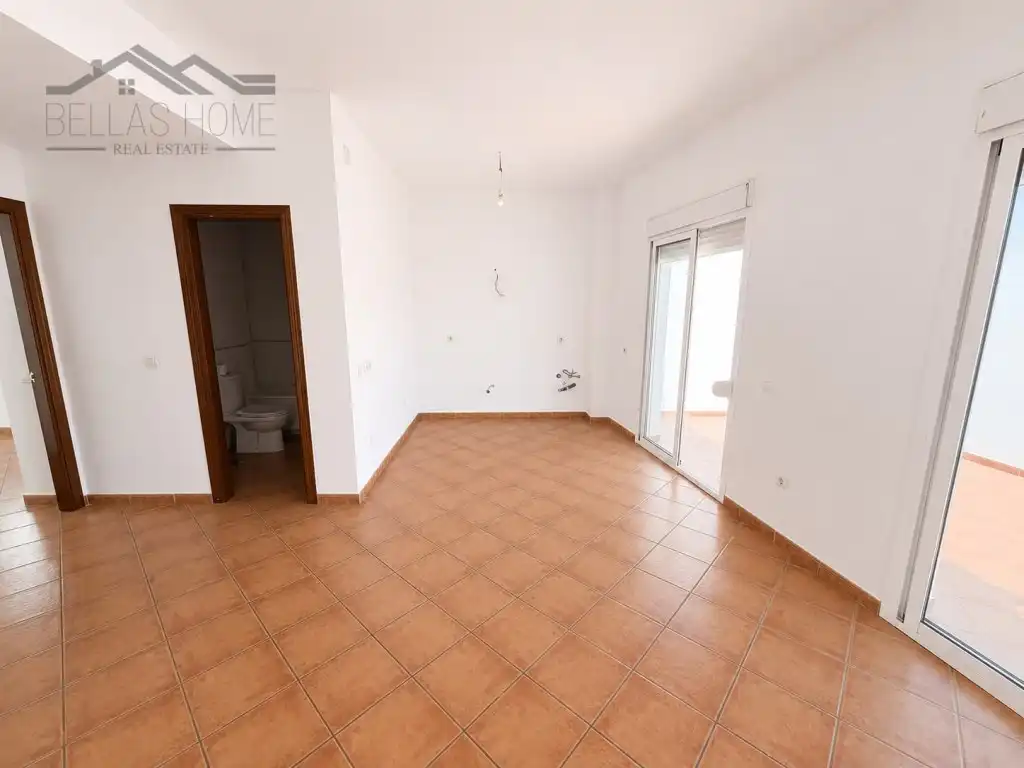 Sala d'estar de Àtic en venda en Estepona amb Terrassa