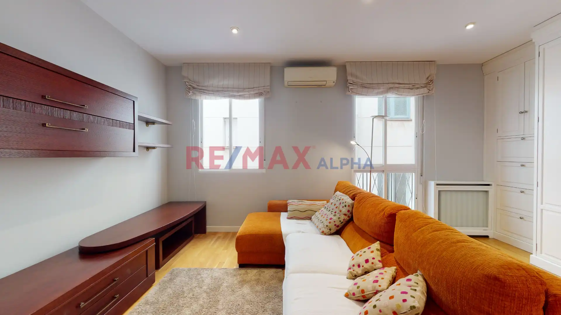 Exterior view of Flat for rent in Madrid  with Air Conditioner, Heating and Furnished