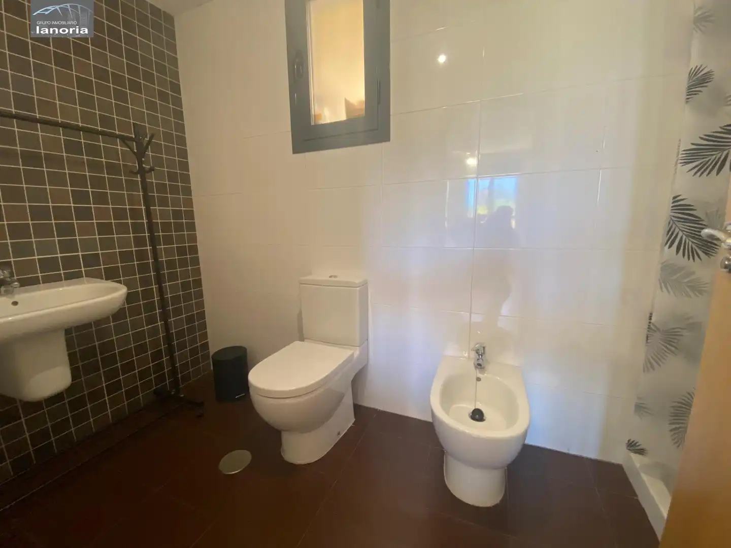 Baño de Piso en venta en Albacete con Calefacción, Trastero y Amueblado