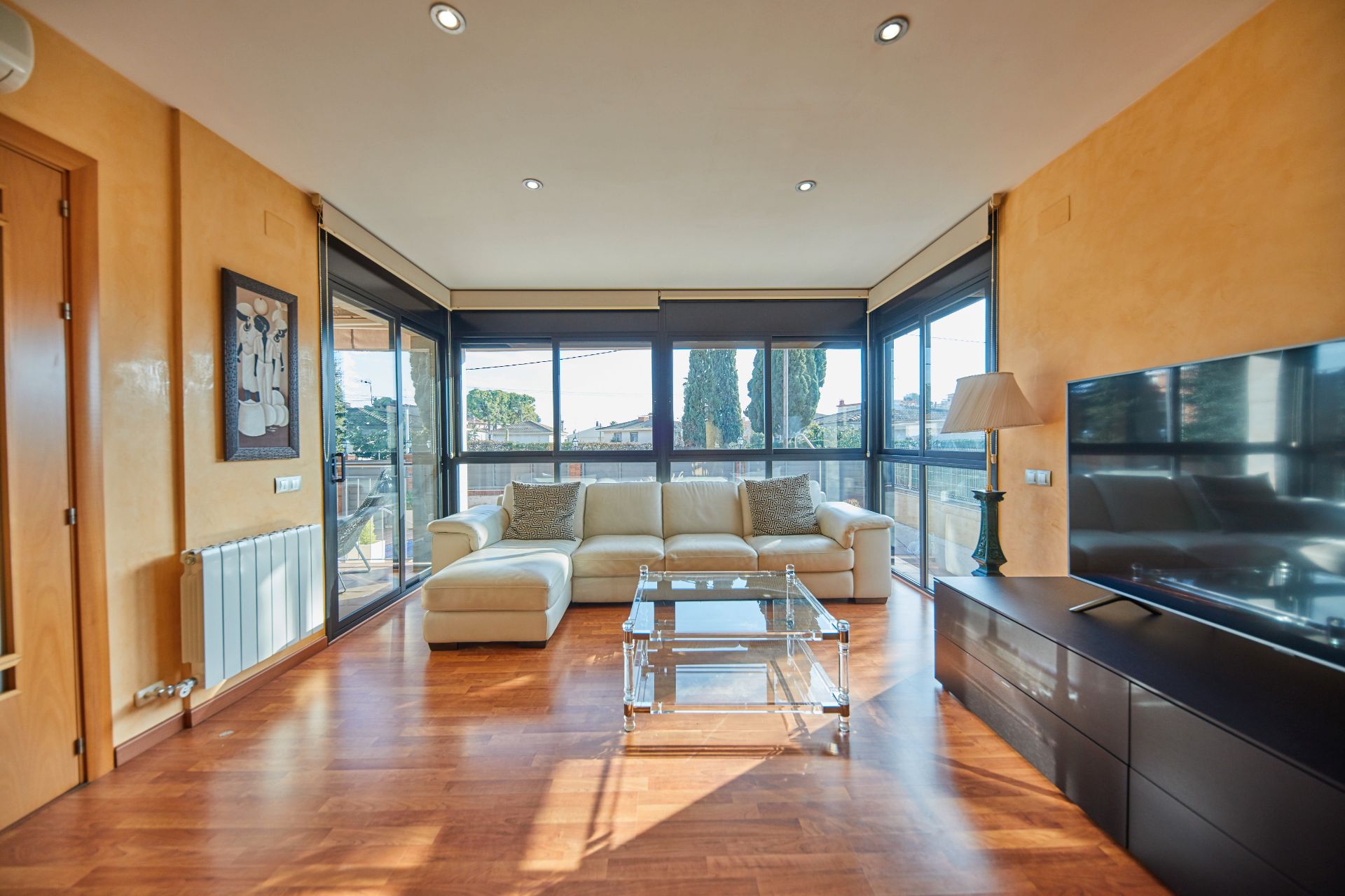 Sala d'estar de Casa o xalet en venda en Calafell amb Aire condicionat, Calefacció i Jardí privat
