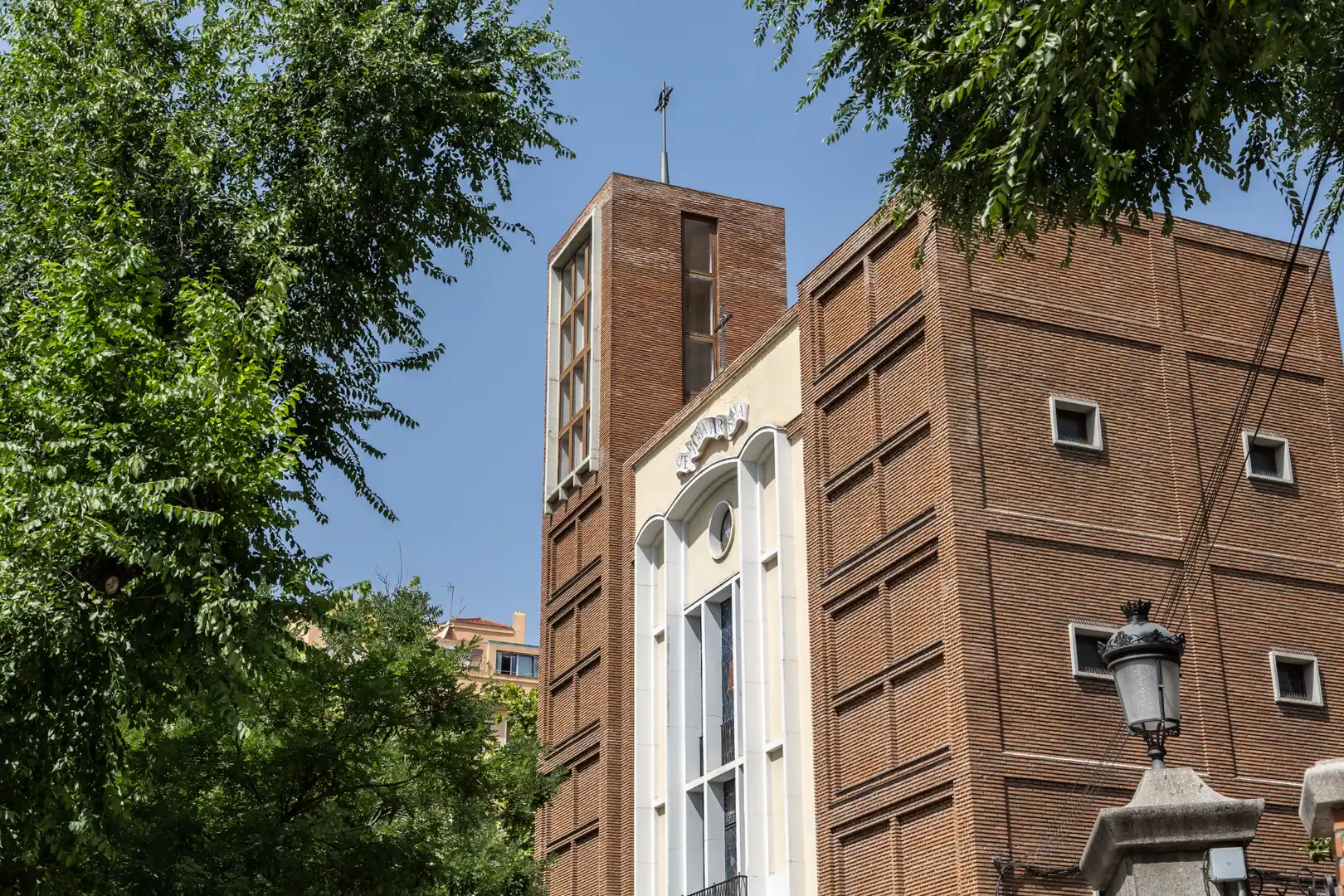 Exterior view of Flat for sale in Madrid  with Heating and Storage room