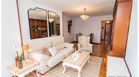 Foto 2 de Piso en venta en Calle Tres de Noviembre, Numancia - San Fernando, Santander