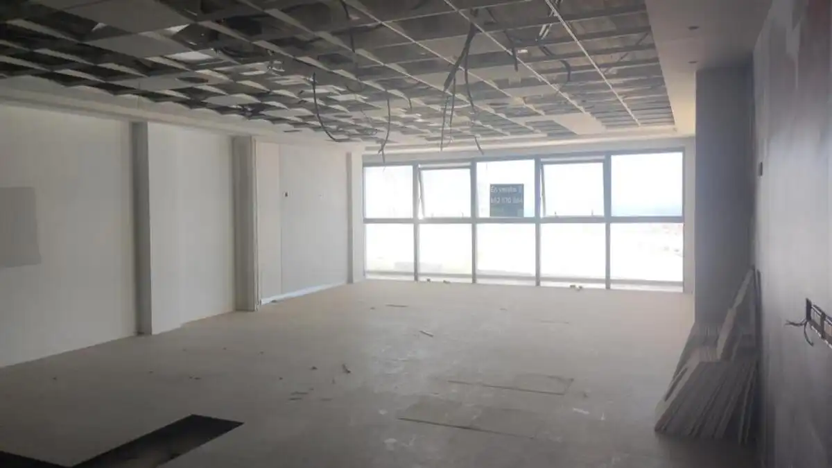 Büro zum Verkauf in SANTIAGO DE SANTIAGO 38, imagen 4