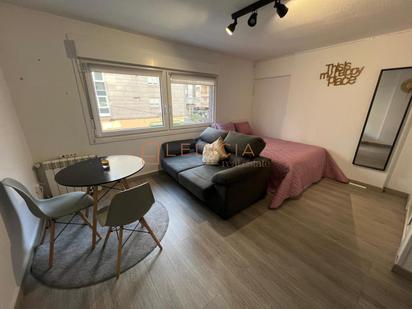 Dormitori de Apartament en venda en Vigo 