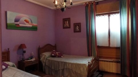 Foto 4 de Casa adosada en venda a Desconocido, 68, Laviana, Asturias