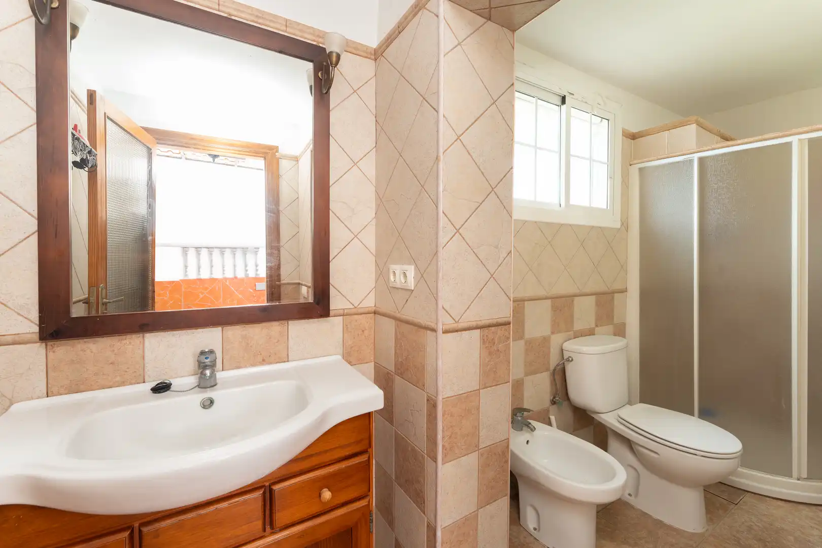 Bathroom of Houses for sale in Las Palmas de Gran Canaria  with Heating, Terrace and Balcony