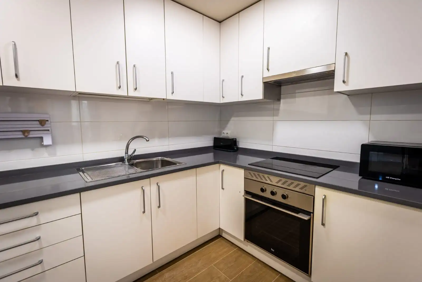 Kitchen of Flat for share in Parla  with Heating, Furnished and Oven