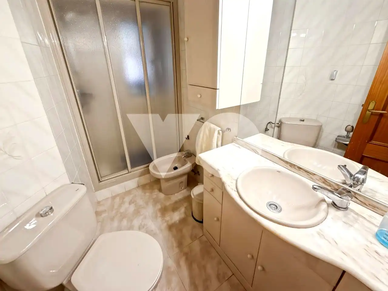 Baño de Piso en venta en Madrid con Aire acondicionado, Calefacción y Parquet