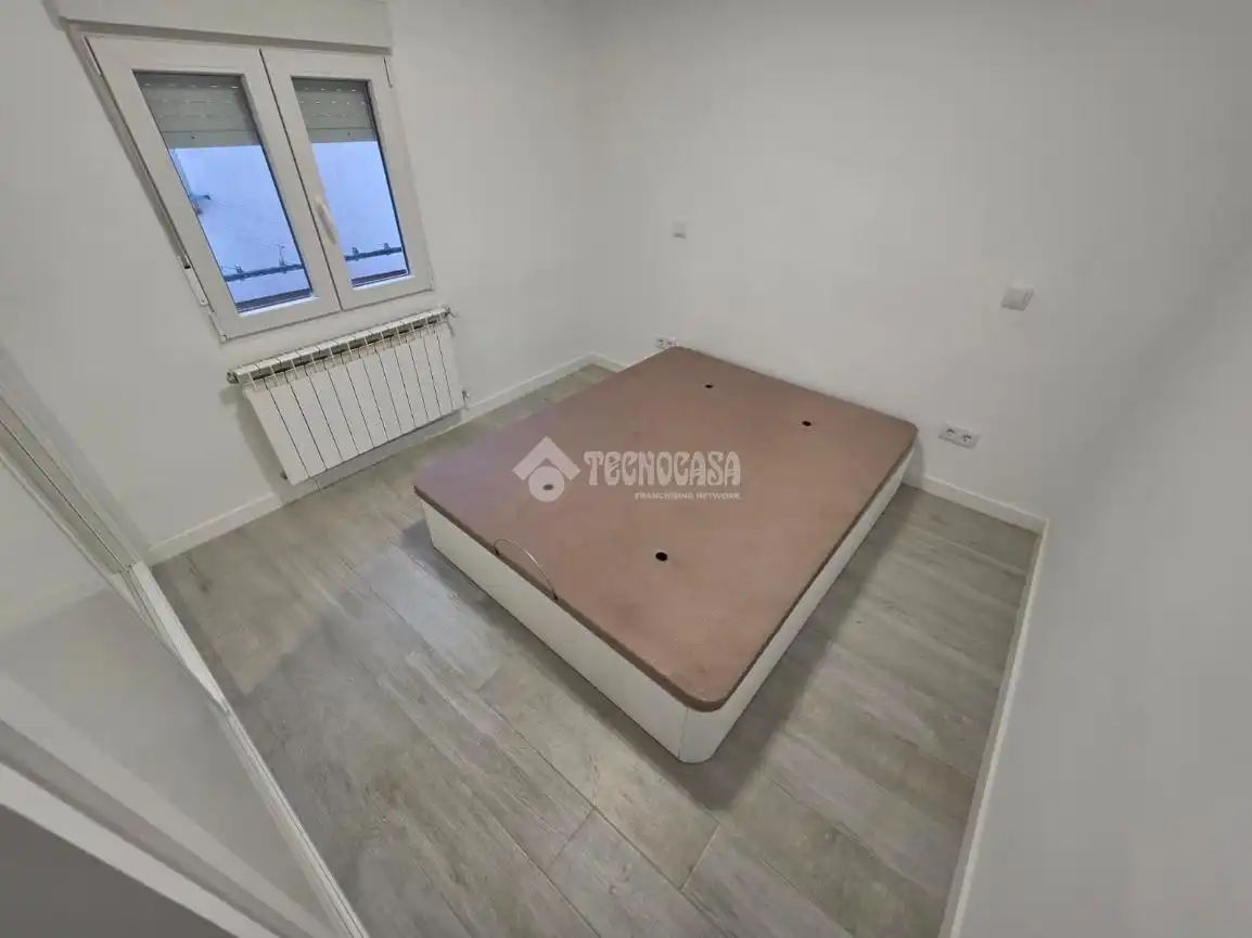 Habitación de Piso en venta en Fuenlabrada con Aire acondicionado y Calefacción
