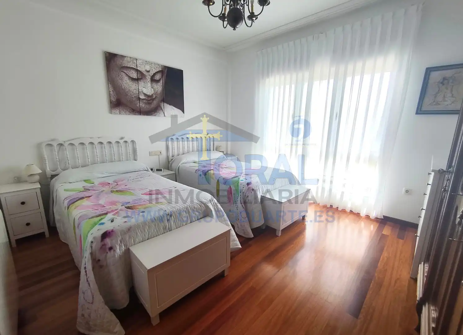 Dormitori de Casa o xalet en venda en Siero amb Calefacció, Jardí privat i Parquet