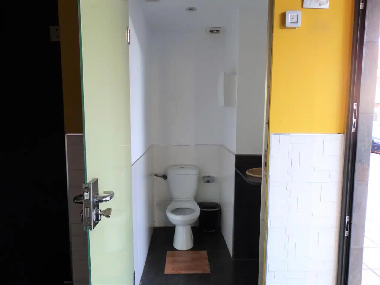 Business premises for sale in Alcalde Antonio Martinez Navarro 3, imagen 6