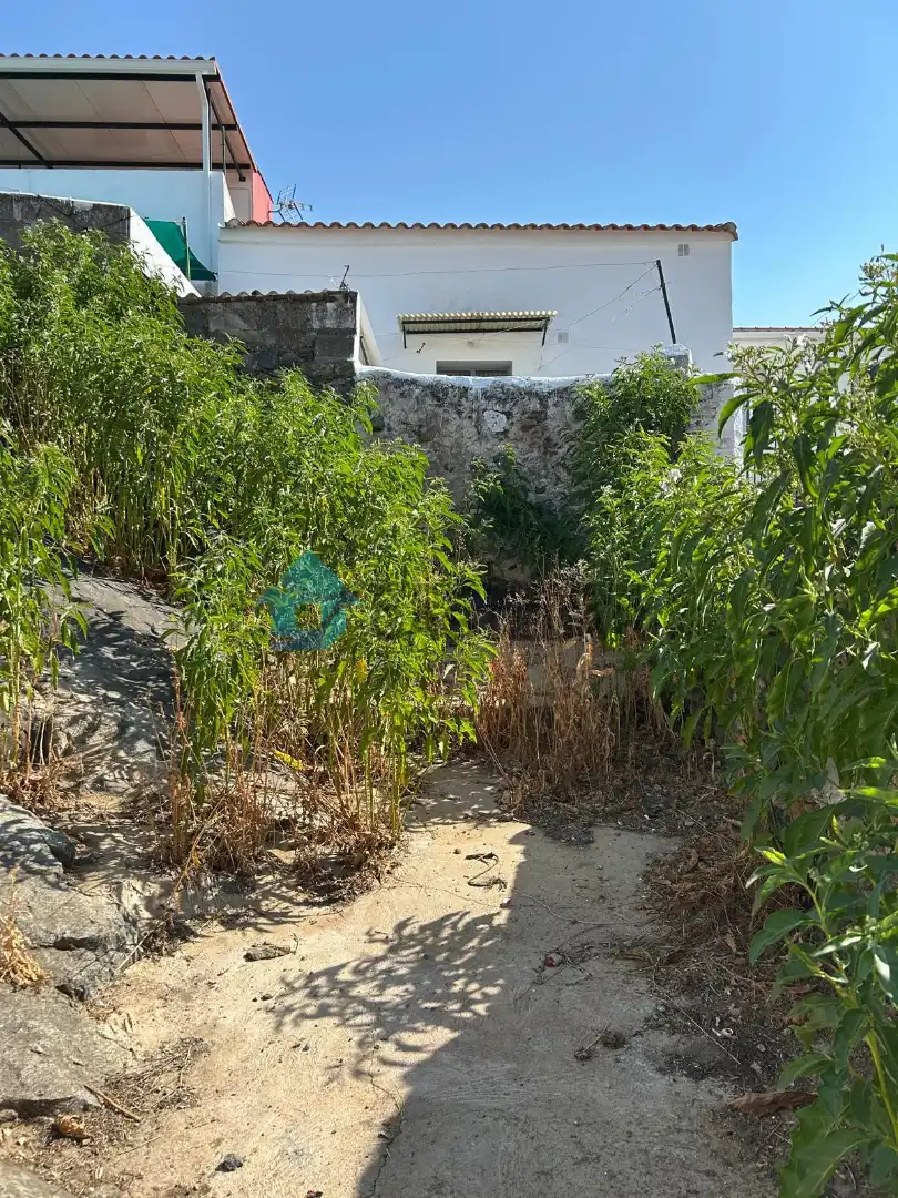 Casa adosada en venta en Barcarrota