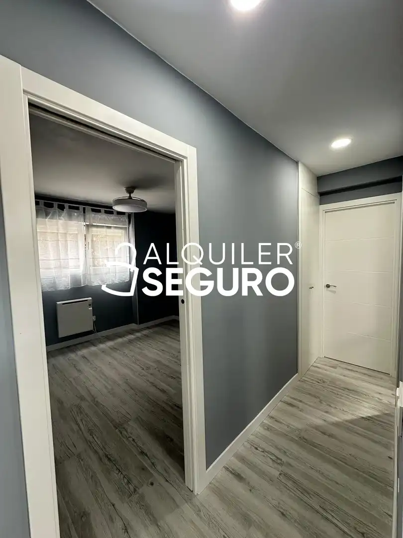 Bedroom of Flat for rent in Madrid  with Heating