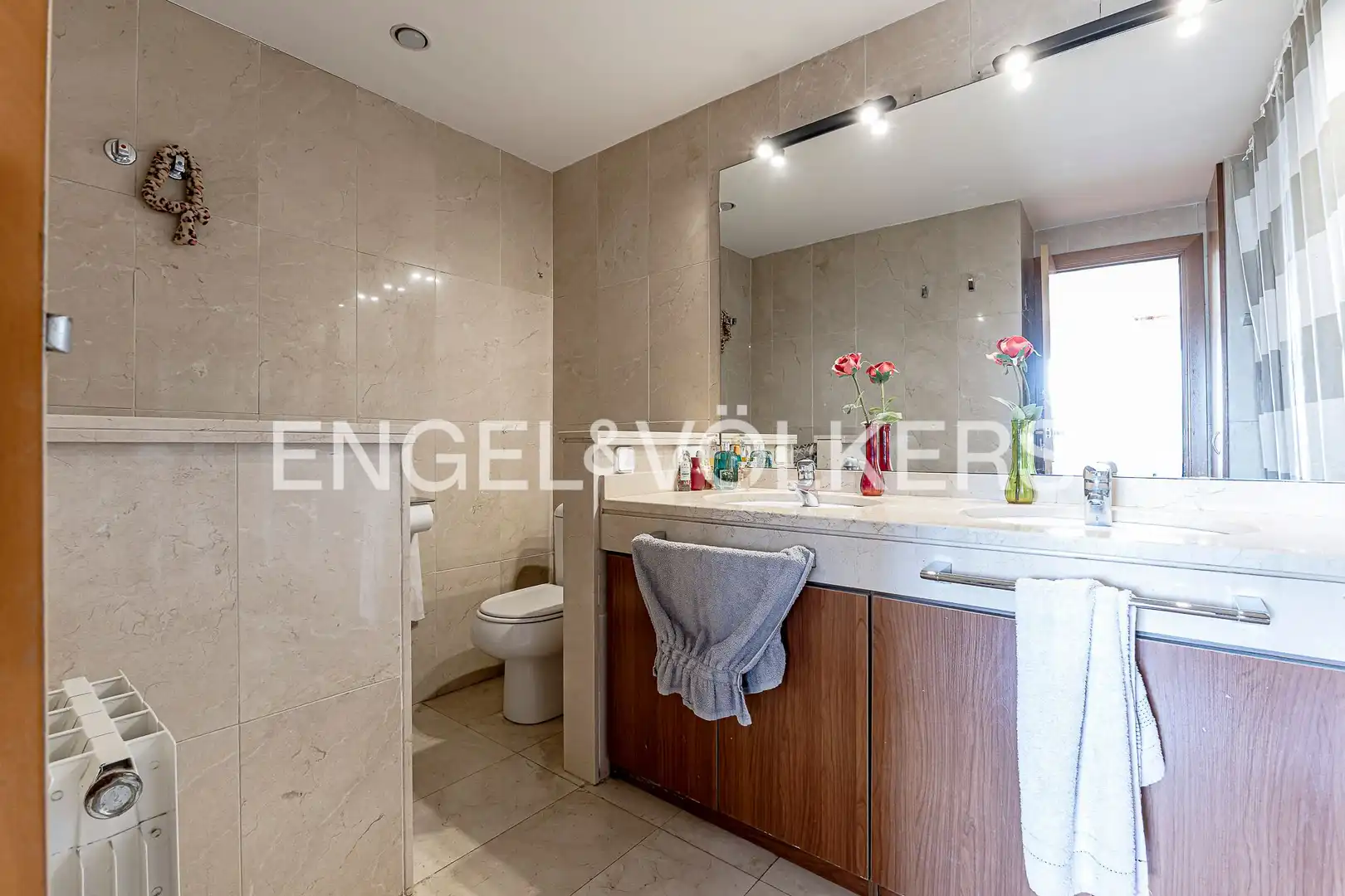Flat with terrace to rent in El Centre, imagen 16