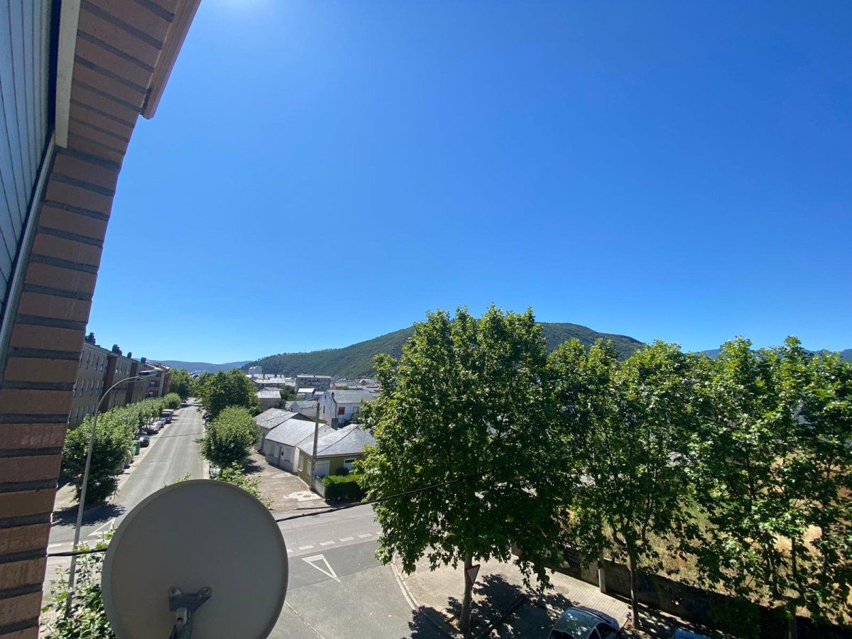 Exterior view of Flat for sale in Ponferrada  with Heating and Storage room
