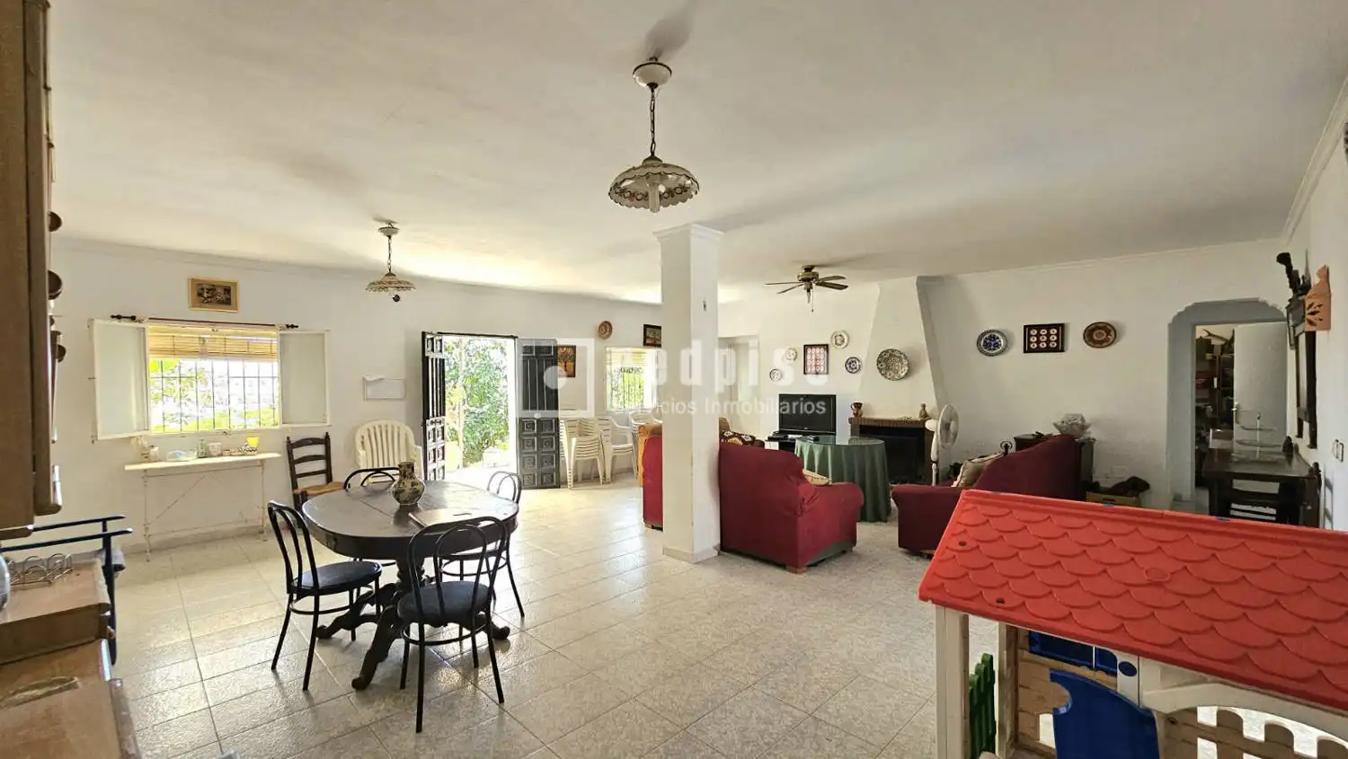 Living room of Houses for sale in Vélez-Málaga  with Heating, Private garden and Terrace