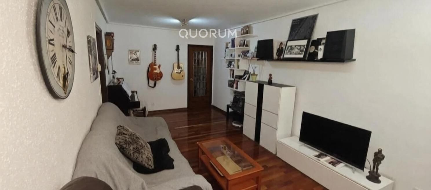 Living room of Flat for sale in Bilbao   with Heating and Furnished