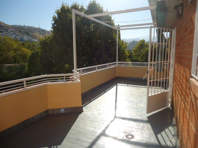 Terrassa de Àtic de lloguer en  Granada Capital amb Calefacció i Terrassa