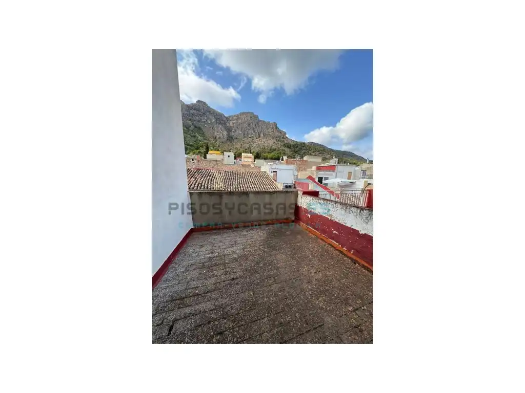 Detached house for sale in Carrer Sant Benet
