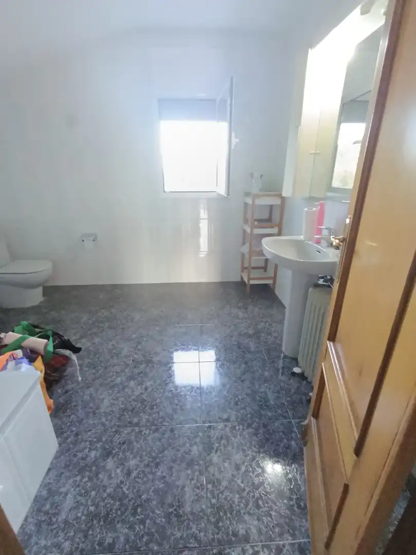 Bany de Casa o xalet en venda en Sentmenat amb Jardí privat, Terrassa i Traster