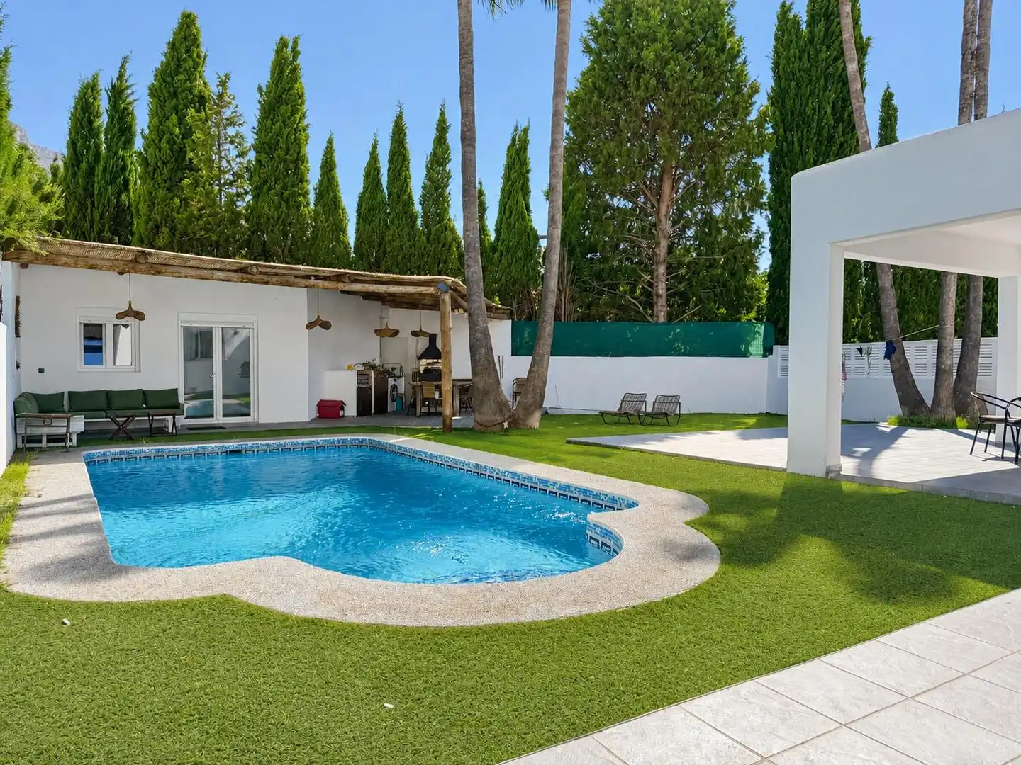 Swimming pool of Houses for rent in Dénia  with Air Conditioner, Heating and Private garden