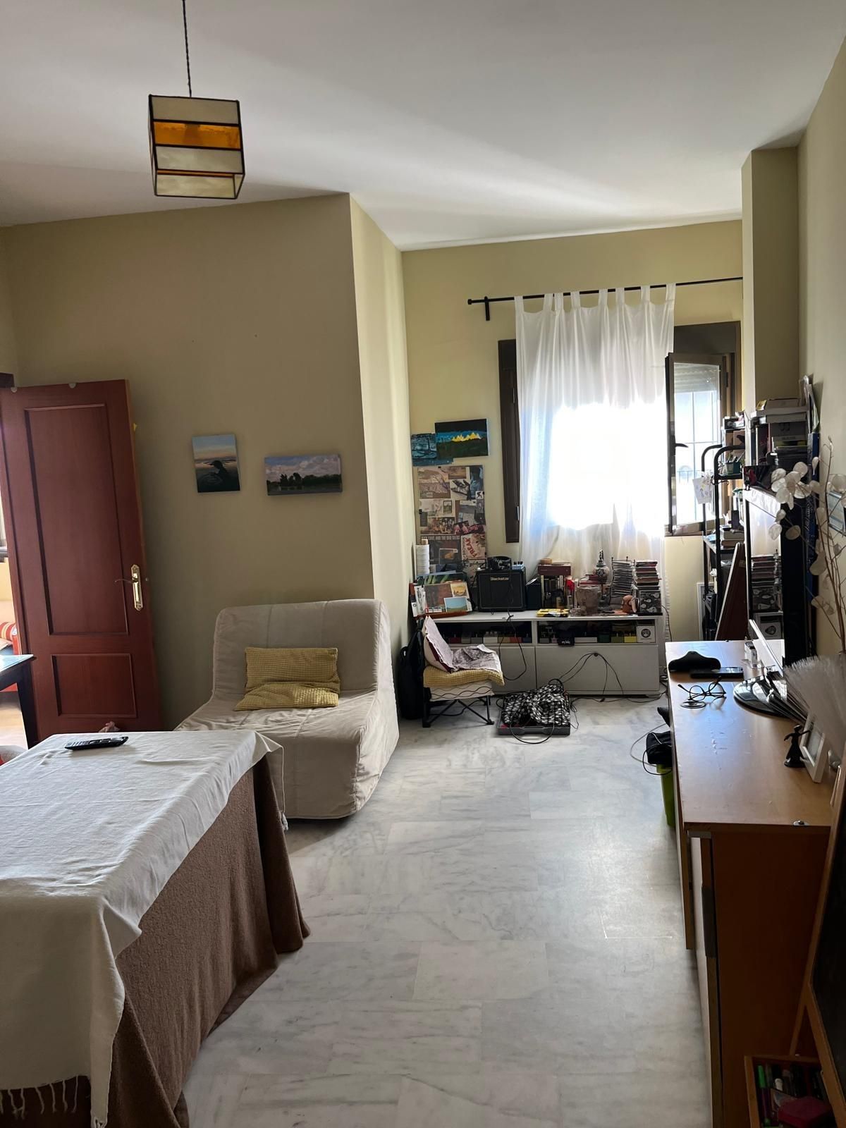 Living room of Flat for sale in  Sevilla Capital  with Air Conditioner