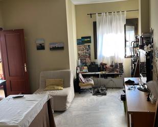 Sala d'estar de Pis en venda en  Sevilla Capital amb Aire condicionat