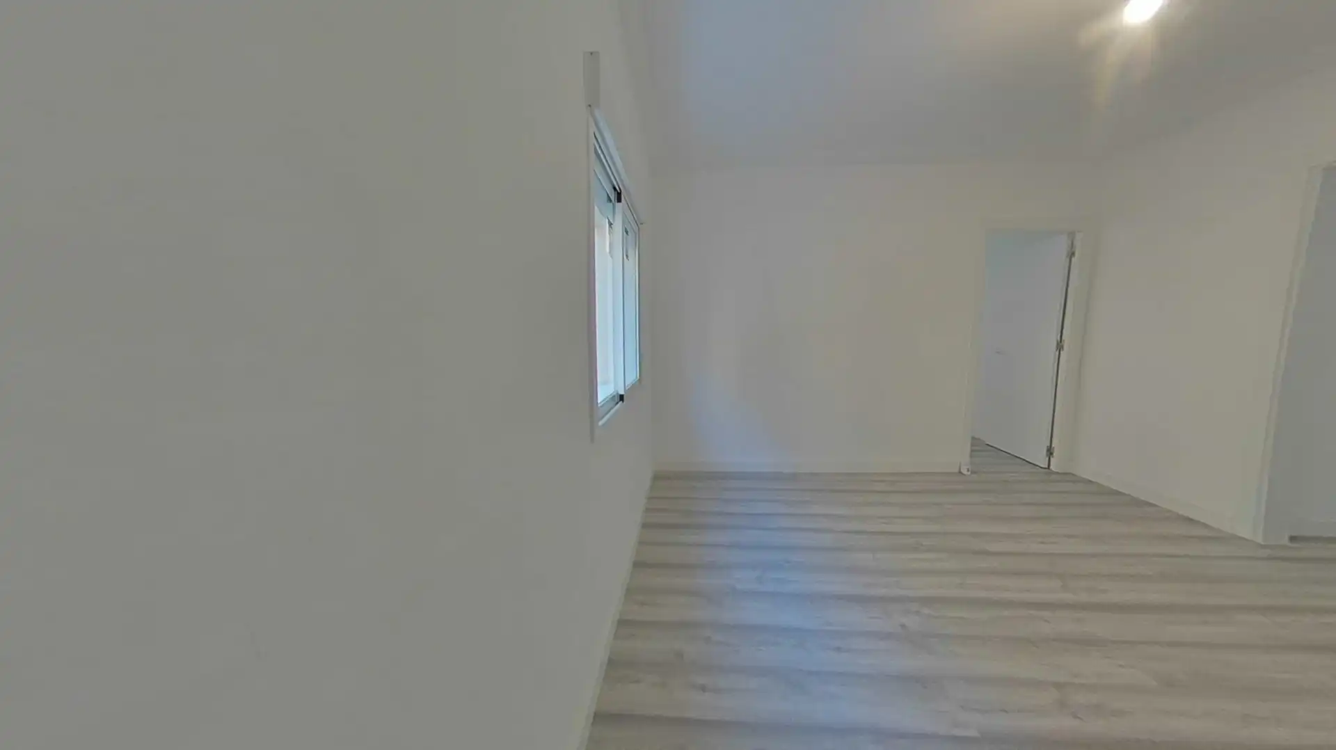 Piso en venta en L'Hospitalet de Llobregat con Parquet